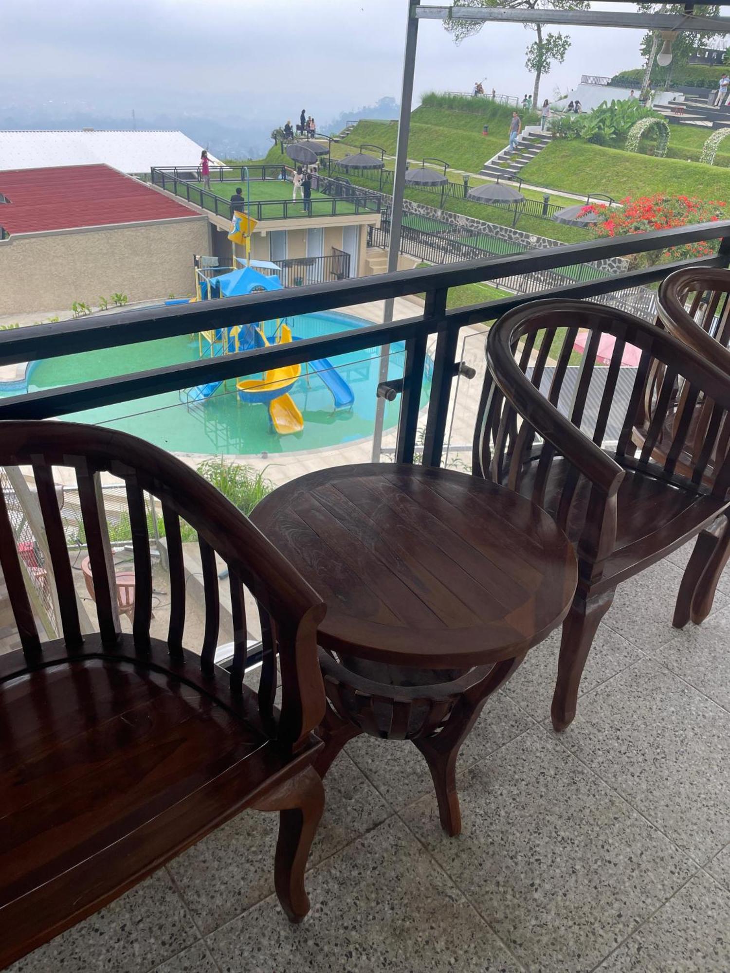 Pojok Kahyangan Homestay And Cabin Kejajar Dış mekan fotoğraf